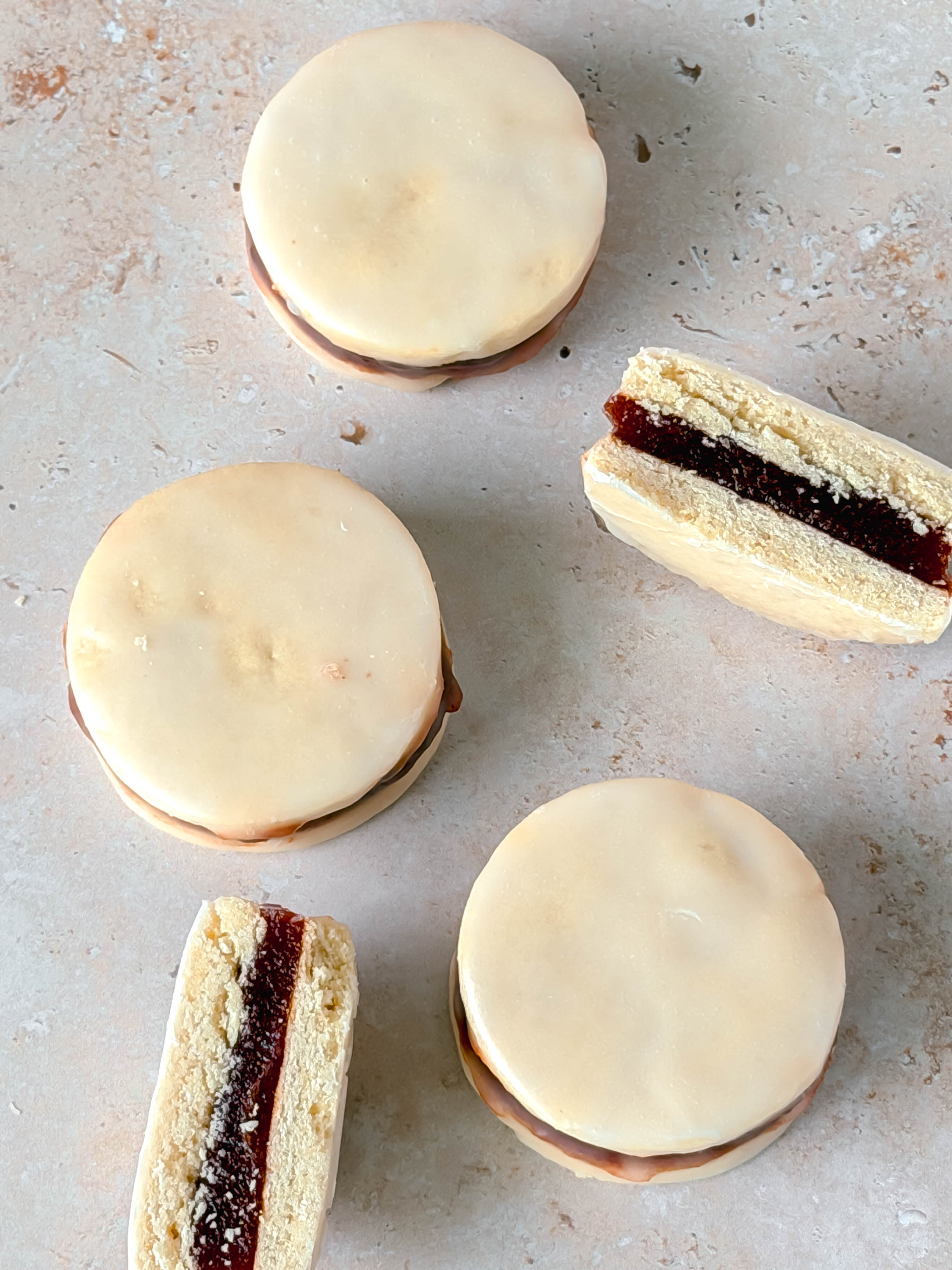 Mixed Box of Large Alfajores (x6)